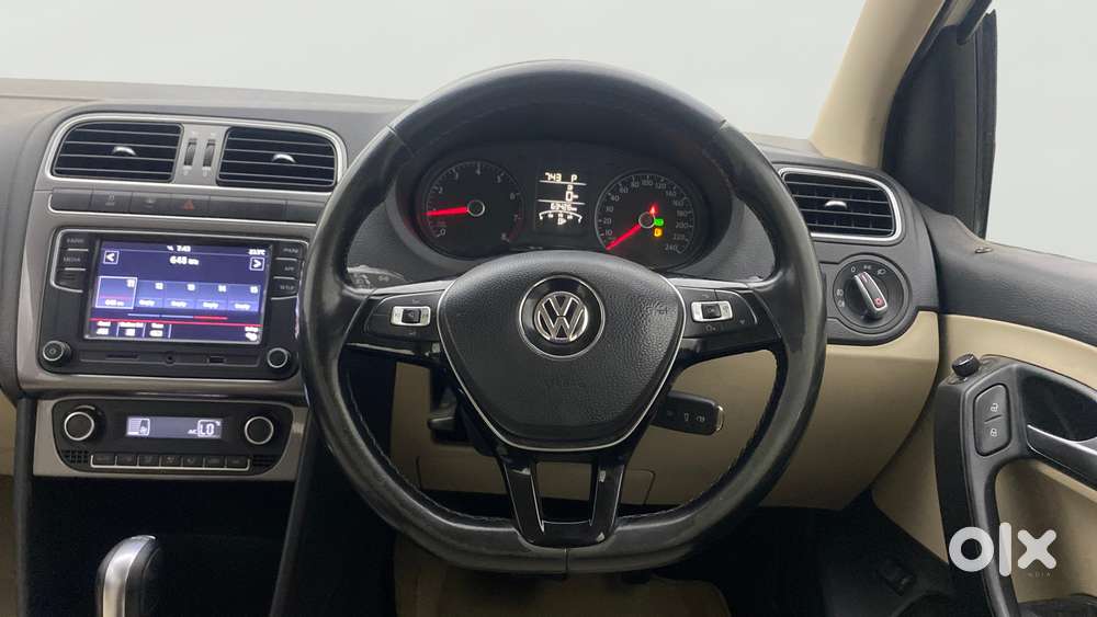 Volkswagen Vento 1.2 Tsi Highline At, 2019, Petrol