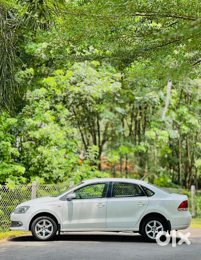 Volkswagen Vento 2010-2013 Petrol Highline, 2013, Petrol
