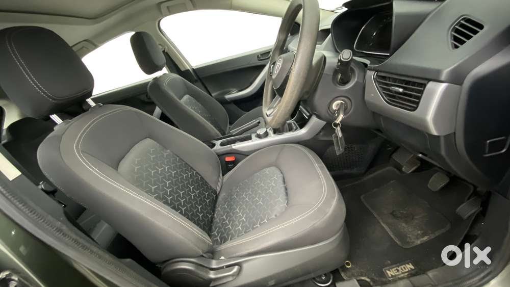 Tata Nexon 1.2 Revotron Xm (s), 2022, Petrol