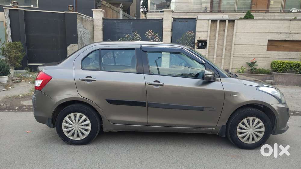 Maruti Suzuki Swift Dzire 1.3 Vxi, 2016, Cng & Hybrids