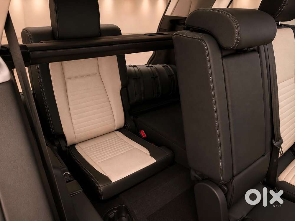 Land Rover Discovery Sport Hse 7-seater, 2024, Petrol