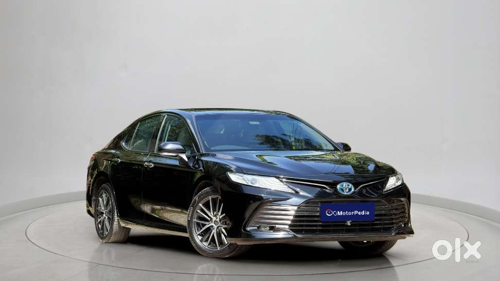 Toyota Camry 2.5 Hybrid, 2023, Petrol