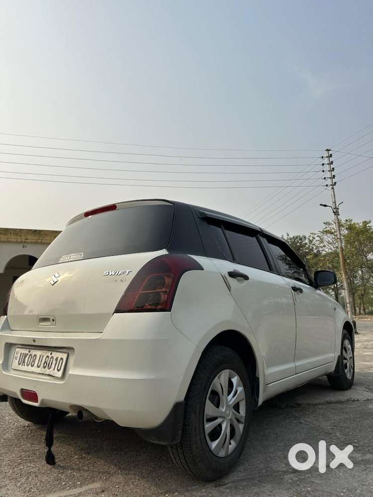 Maruti Suzuki Swift 2011 Petrol Well Maintained
