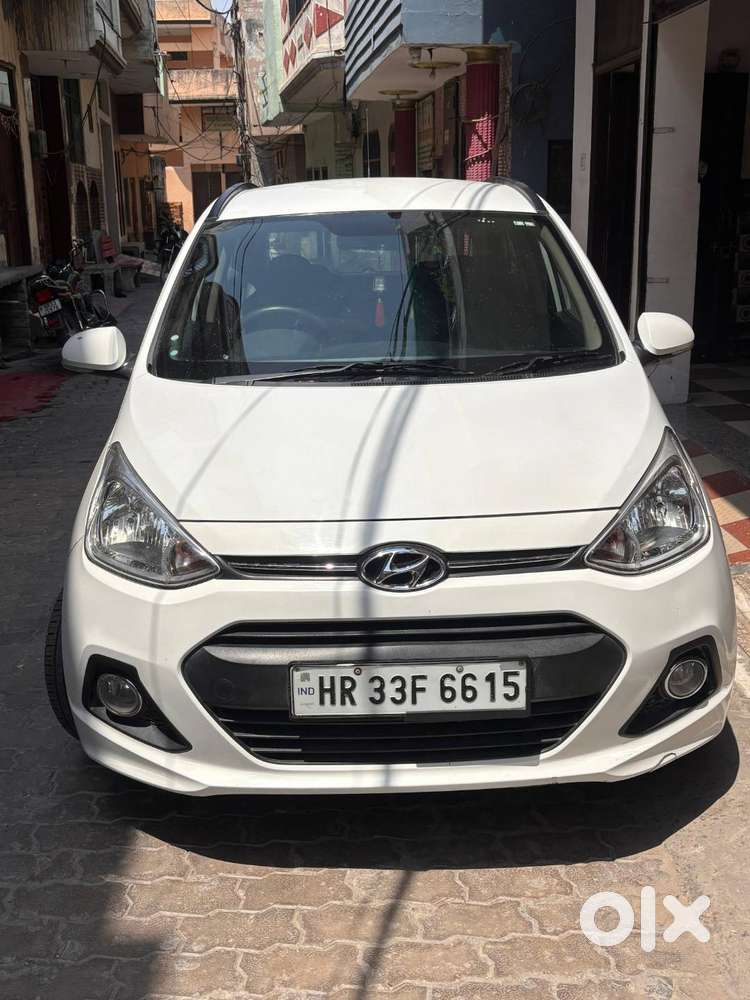 Hyundai Grand I10 2016 Diesel 64565 Km Driven