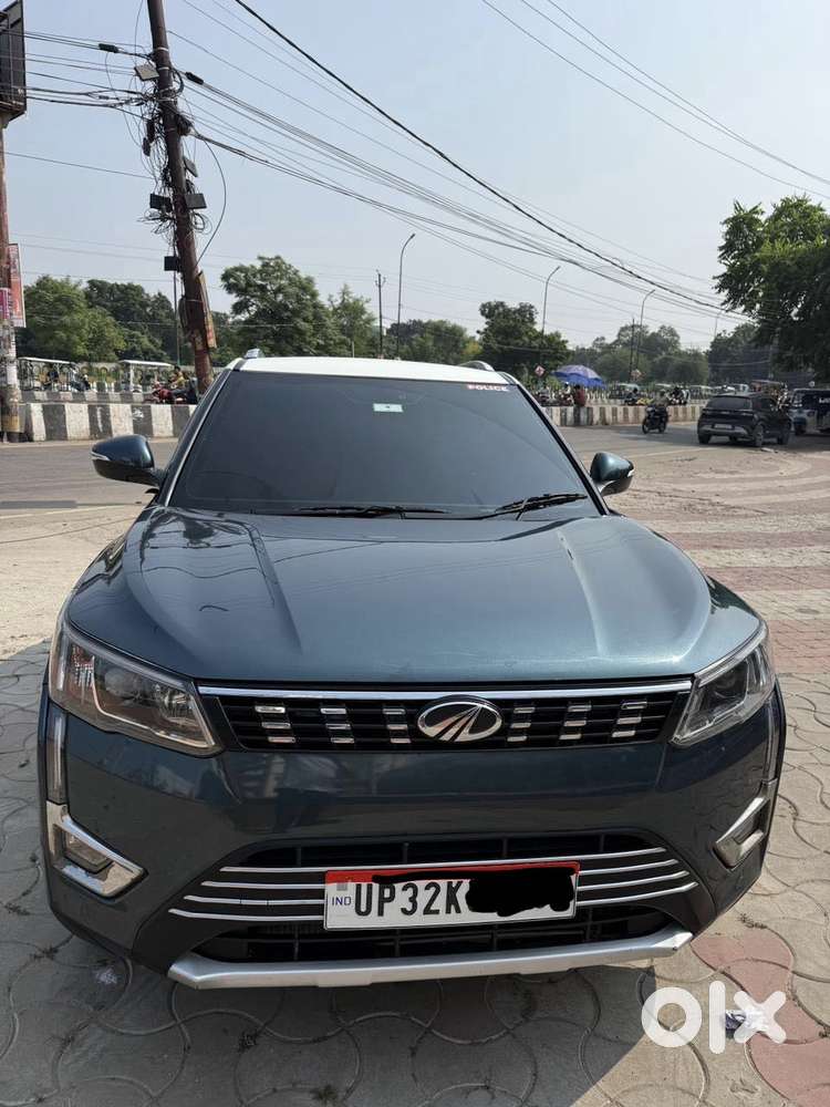 Mahindra Xuv300 W8 Option Dual Tone Diesel, 2019, Diesel
