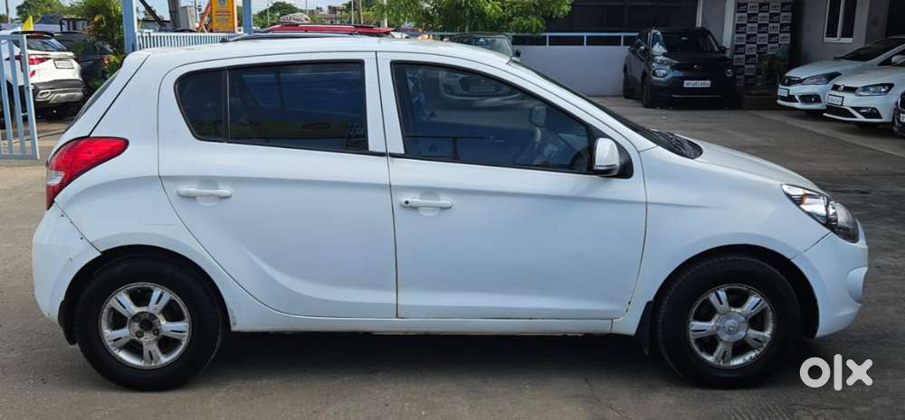 Hyundai I20 1.4 Asta (o) Crdi, 2014, Diesel