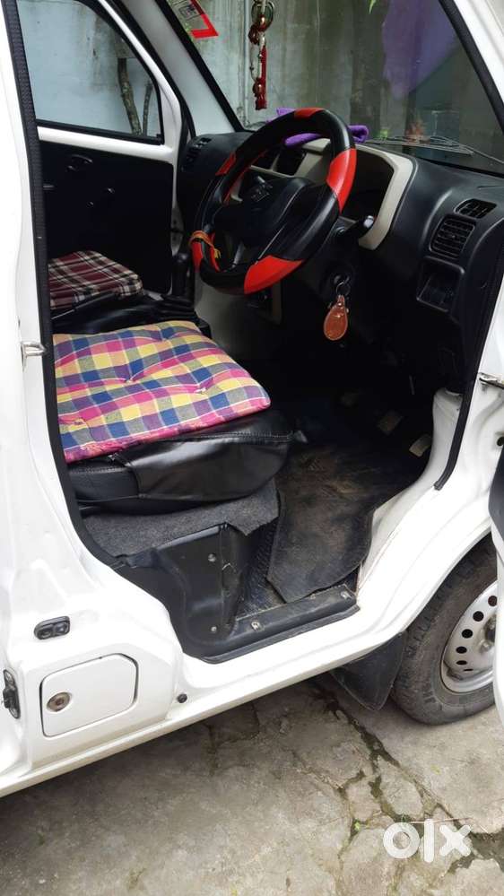 Maruti Suzuki Eeco 2024 Petrol Well Maintained
