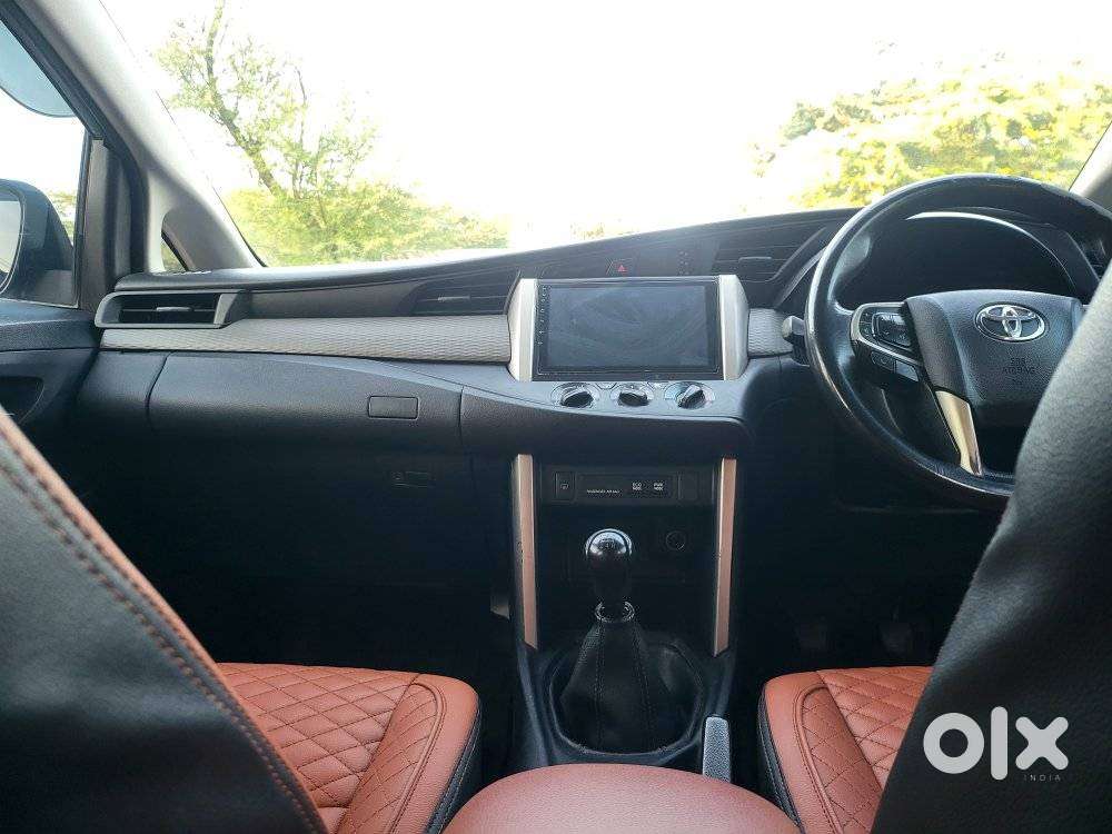 Toyota Innova Crysta 2.4 Gx Mt 8s, 2017, Diesel