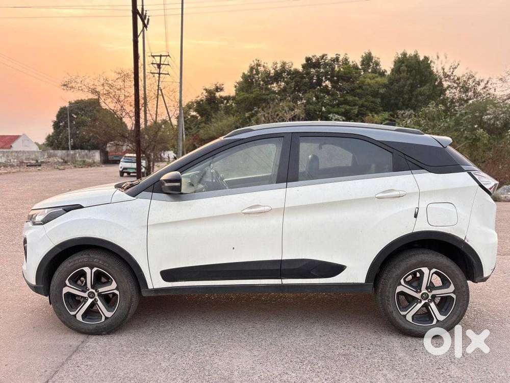 Tata Nexon 1.2 Revotron Xz Plus (o), 2021, Petrol