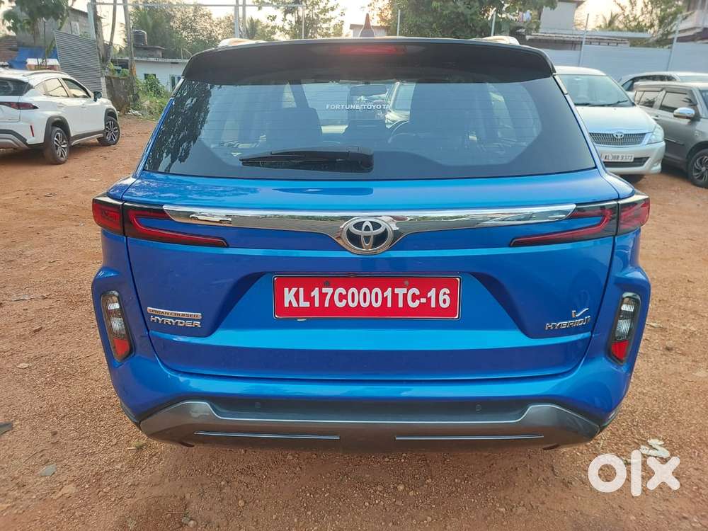 Toyota Urban Cruiser Hyryder 1.5 V Hybrid, 2024, Petrol