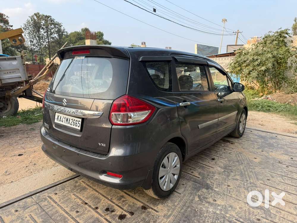 Maruti Suzuki Ertiga Vxi Abs Bs Iv, 2015, Petrol