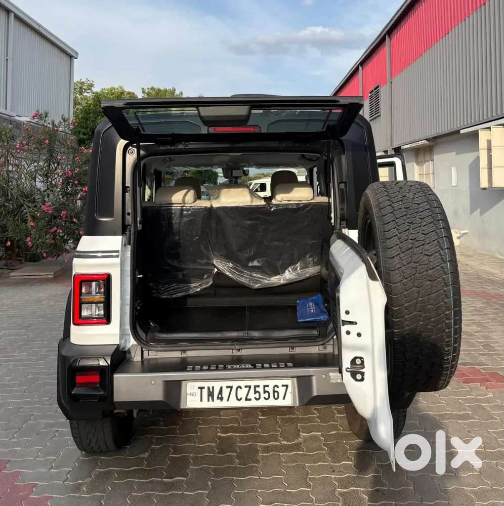 Mahindra Thar Roxx 2025