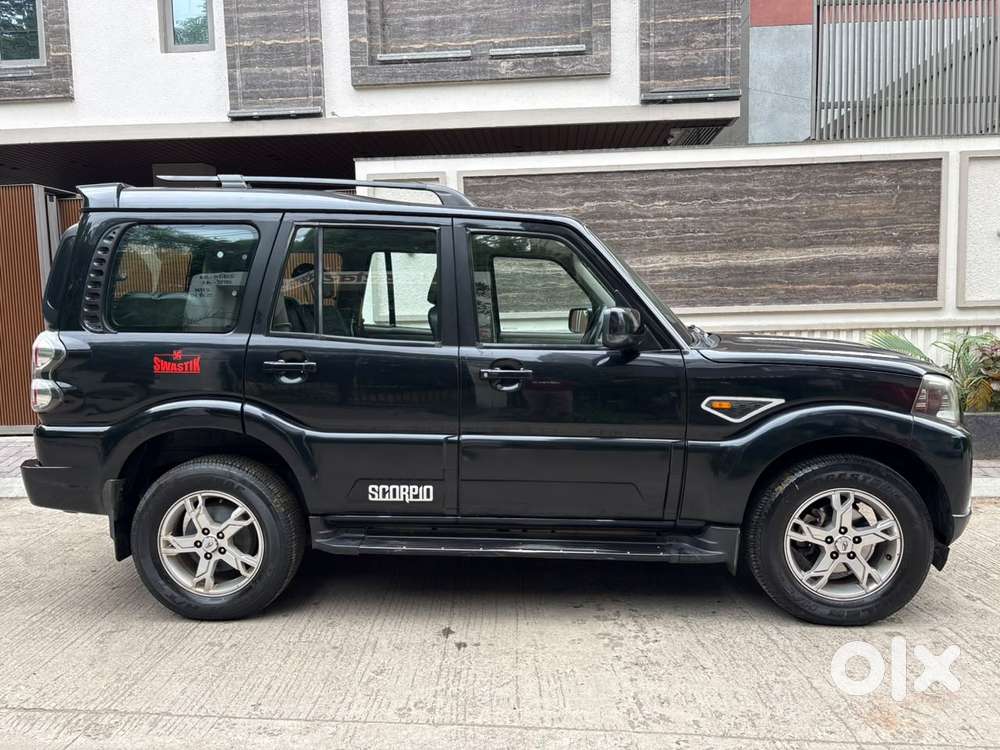 Mahindra Scorpio S10 7 Seater, 2017, Diesel