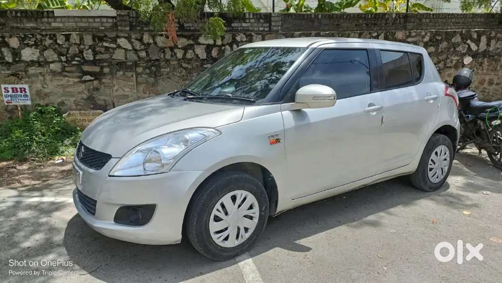 Maruti Suzuki Swift Vxi 2013