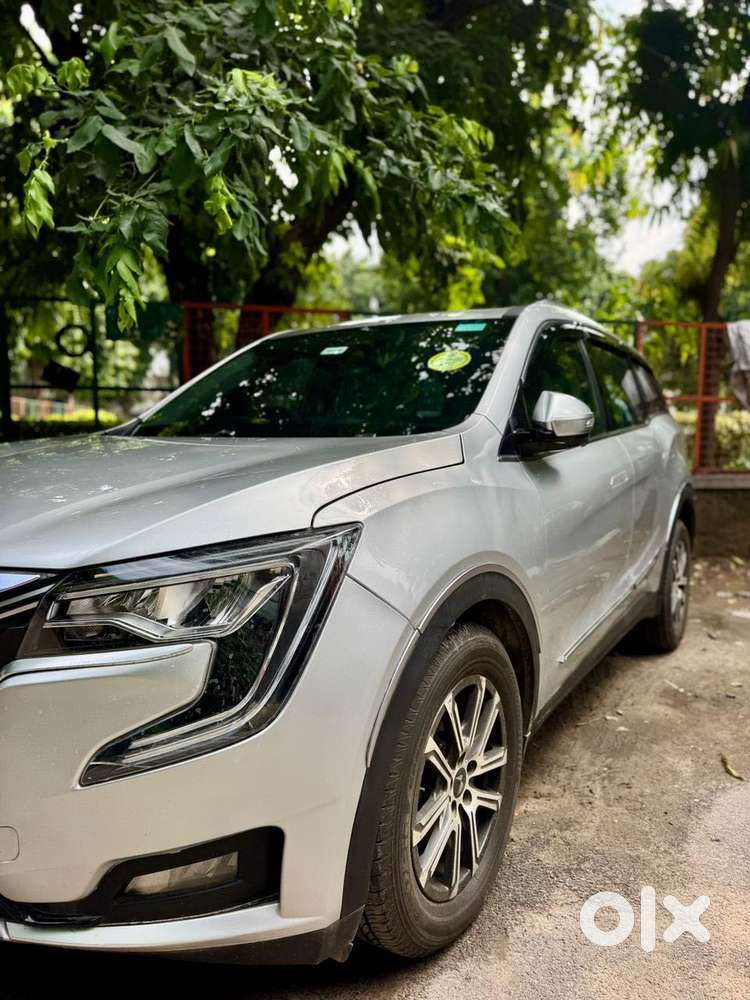 Mahindra Xuv700 2.0 Ax 7 Petrol At Str, 2024, Petrol