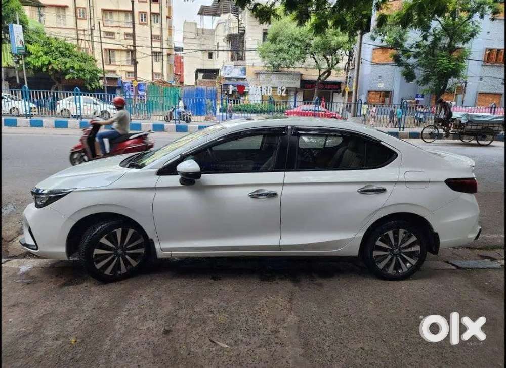 Honda City Zx 2023 Petrol