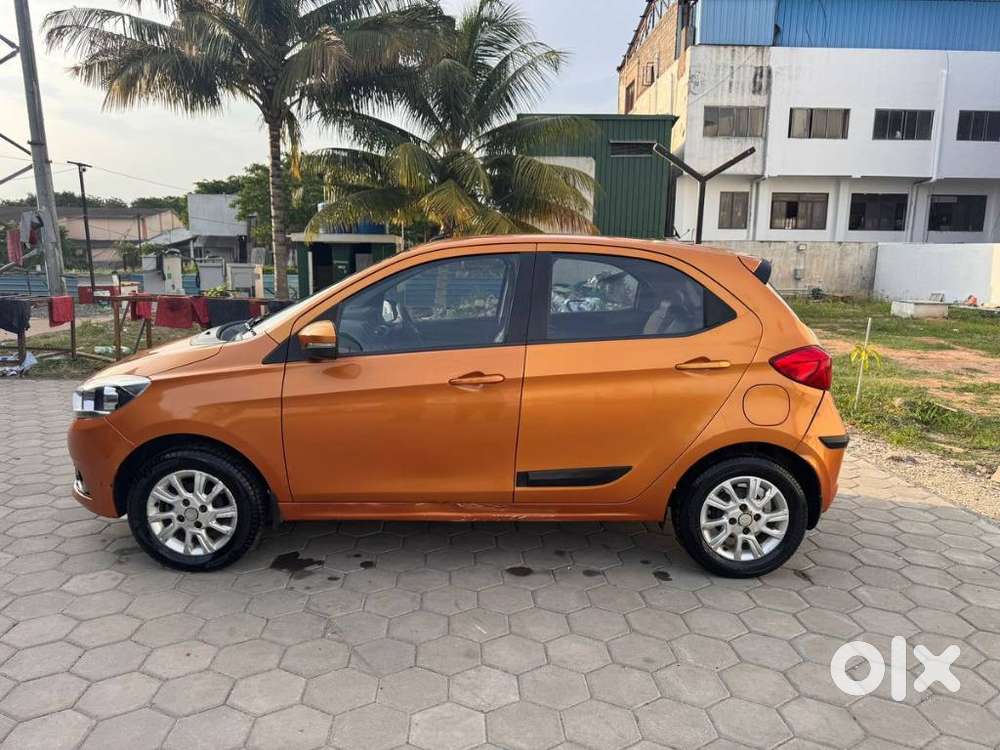 Tata Tiago Xz, 2016, Petrol