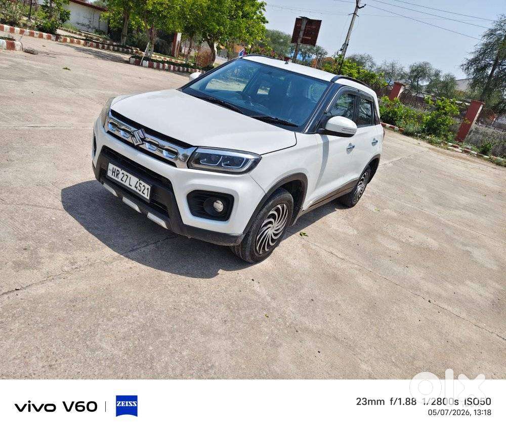 Maruti Suzuki Vitara Brezza 1.5 Vxi, 2022, Cng & Hybrids