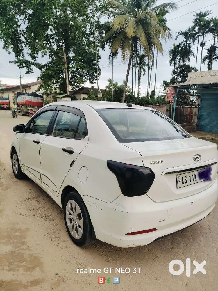 Hyundai Xcent Petrol 2016