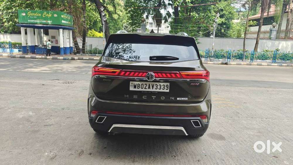 Mg Hector Plus Savvy Pro 1.5 Turbo Petrol Cvt 7 Str, 2024, Petrol