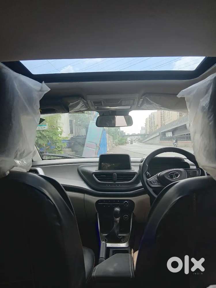 Tata Altroz 2024 Cng & Hybrids 25850 Km Driven