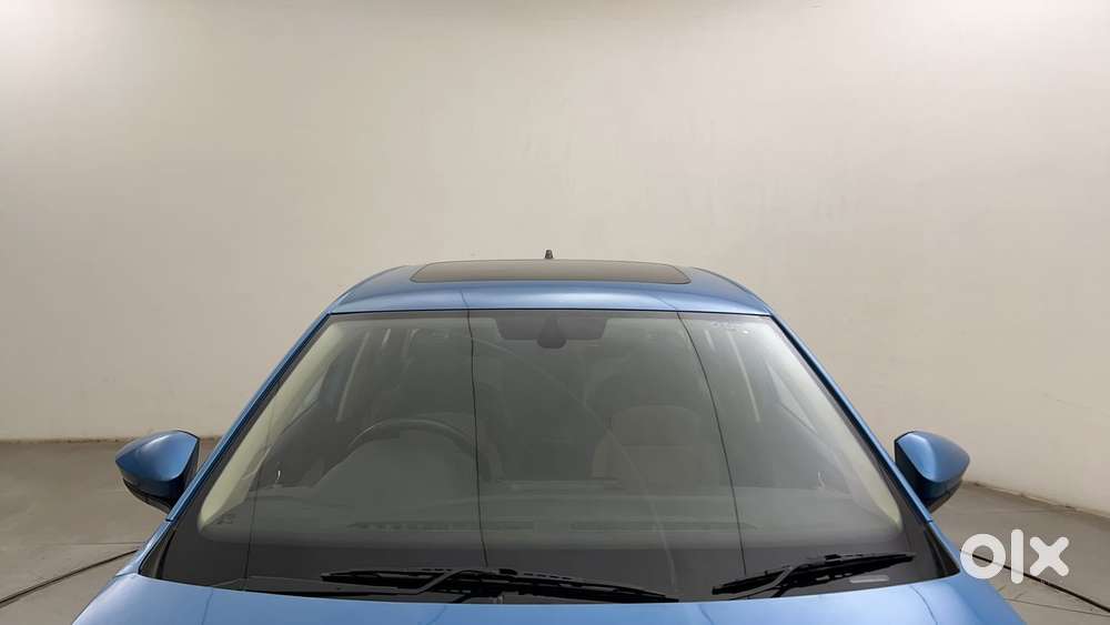 Skoda Slavia Style 1.0l Tsi At, 2022, Petrol