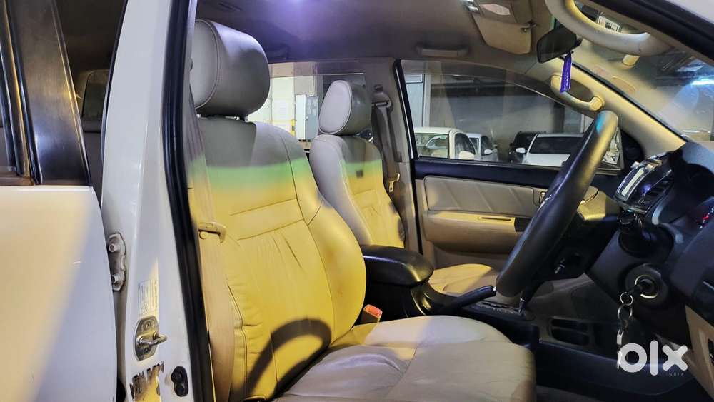 Toyota Fortuner 3.0 4x2 Automatic, 2015, Diesel
