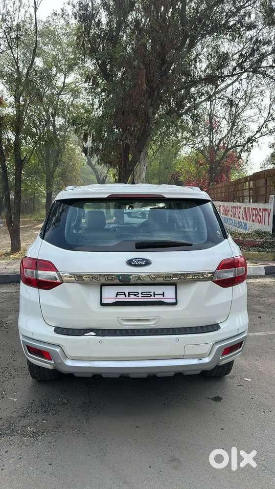 Ford Endeavour 2017 Diesel 100000 Km Driven