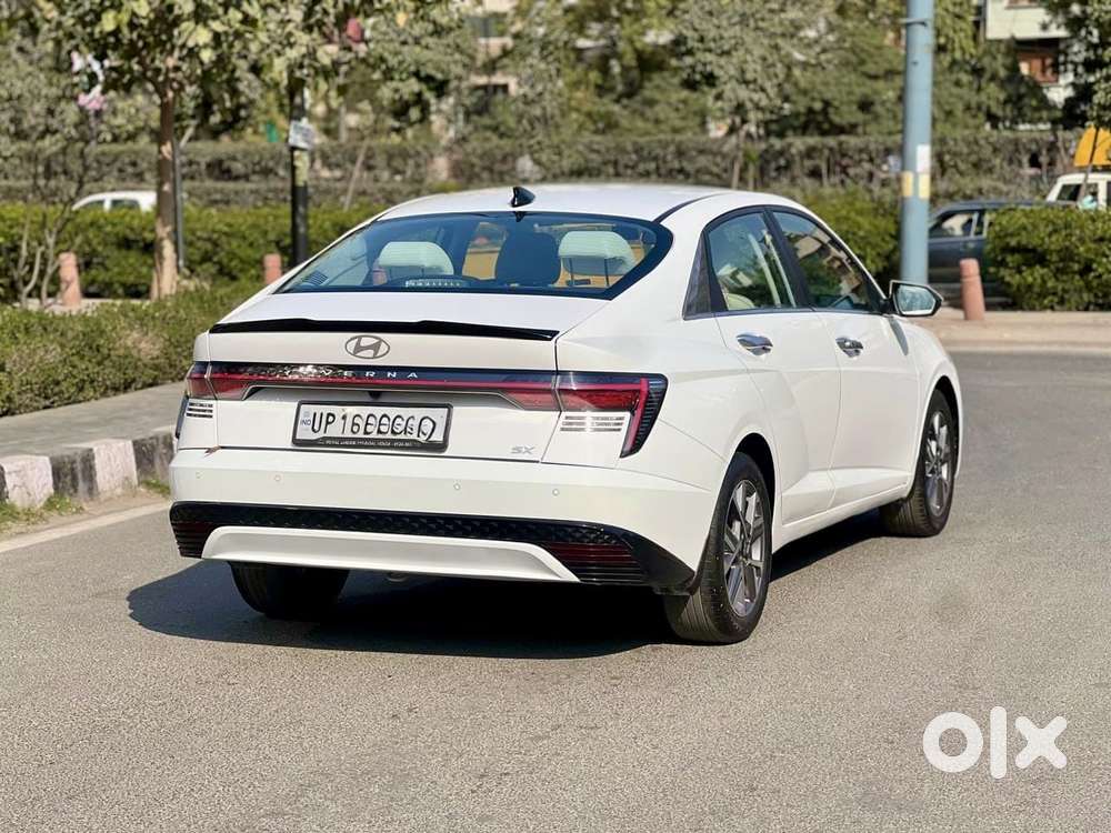 Hyundai Verna Sx(o) Petrol At, 2023, Petrol