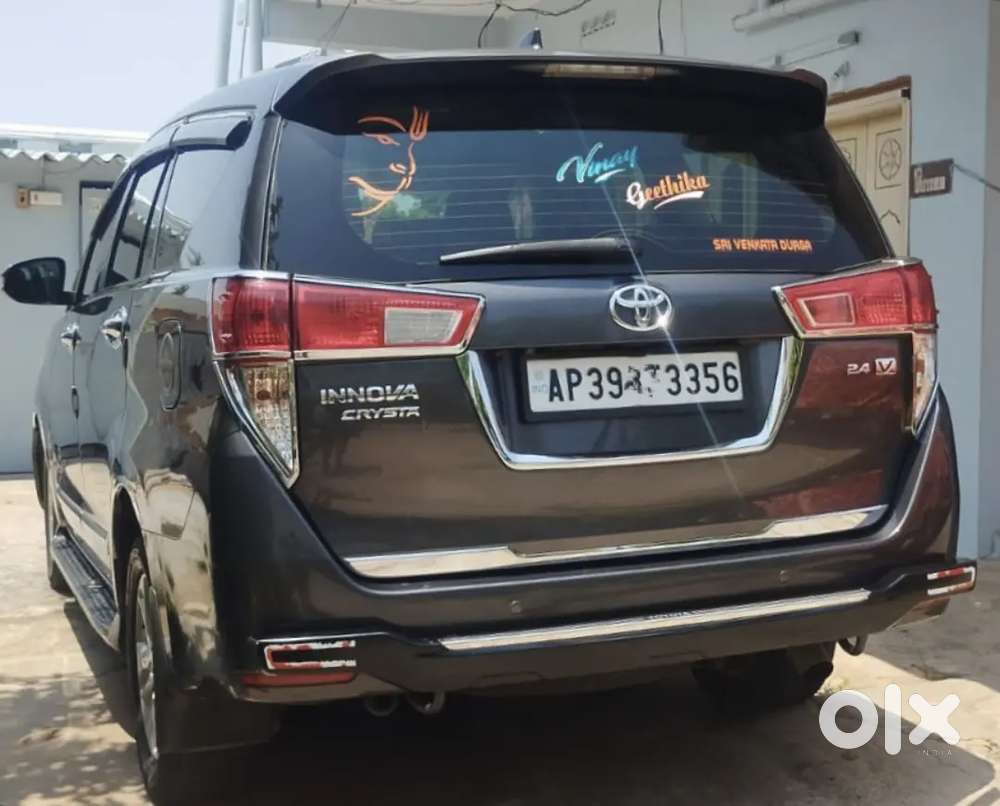 Toyota Innova Crysta 2019