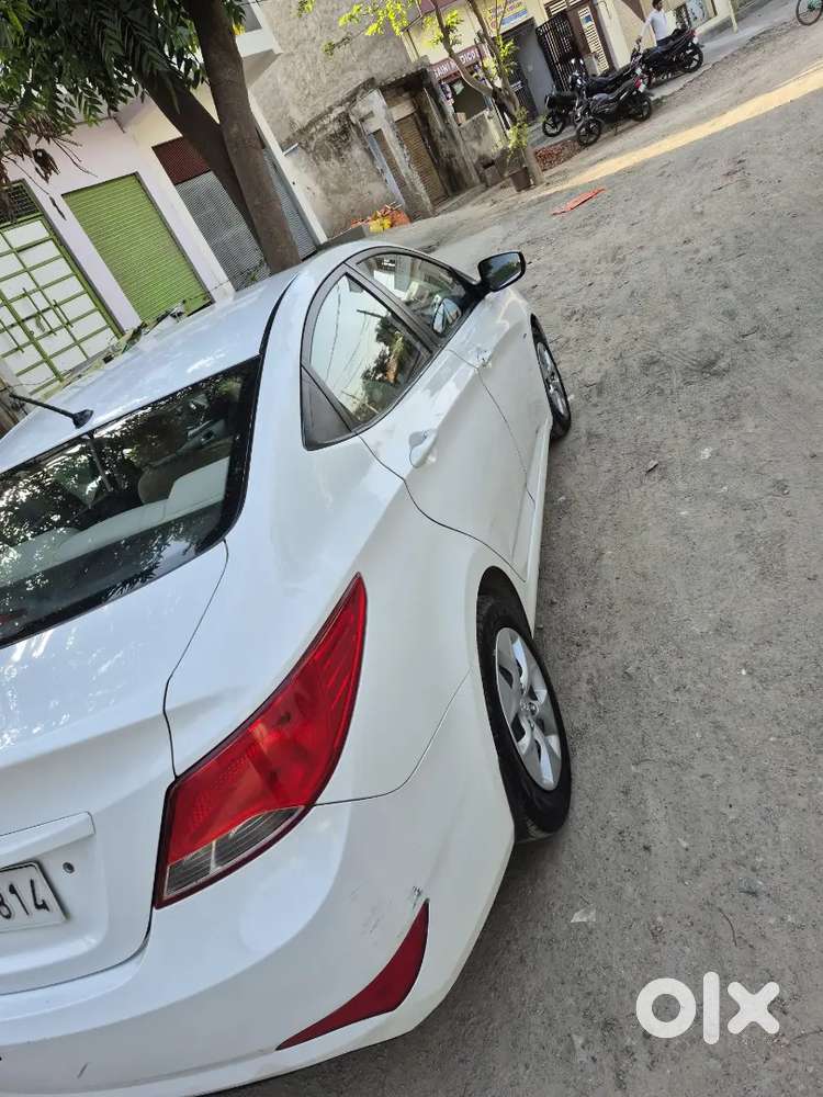 Hyundai Verna 2017 Petrol Well Maintained