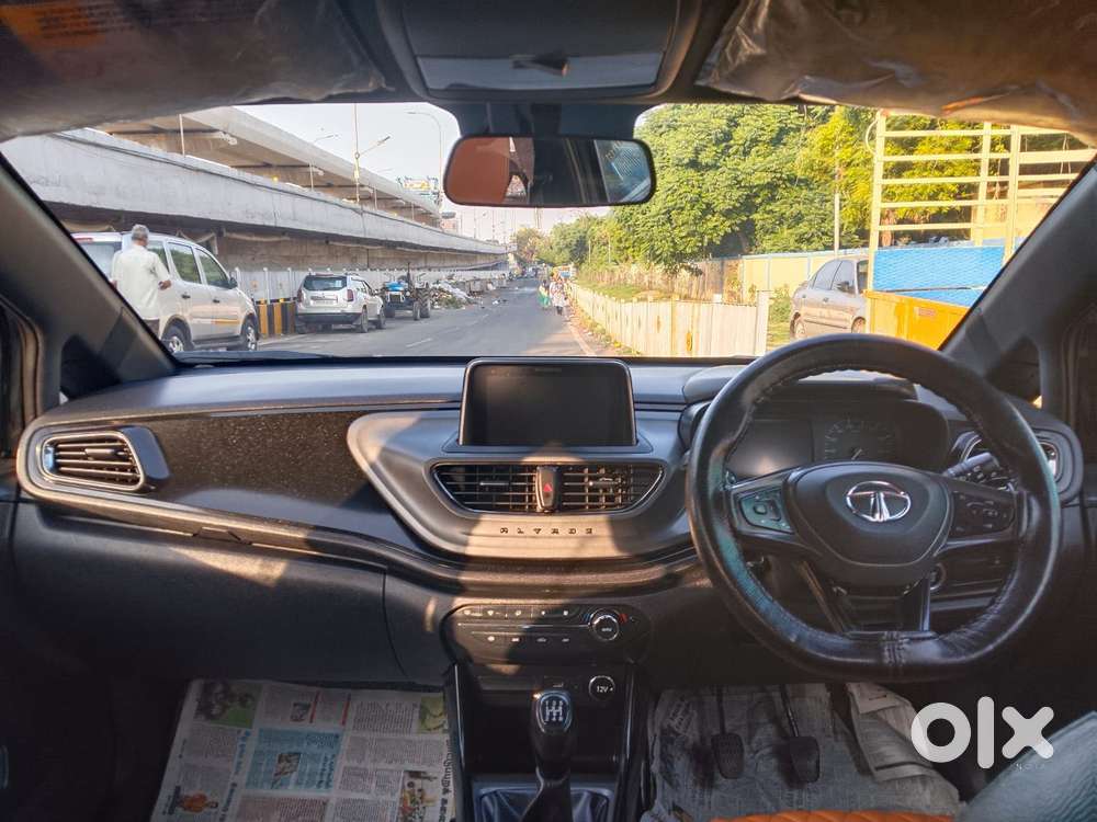 Tata Altroz 1.2 Xz Plus Dark Edition, 2022, Petrol