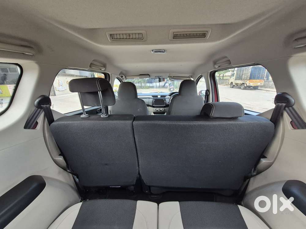 Renault Triber Rxt, 2021, Petrol