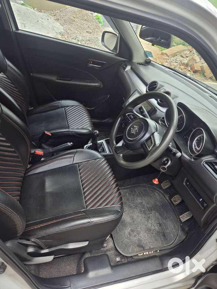 Maruti Suzuki Swift Vxi + Manual, 2023, Petrol