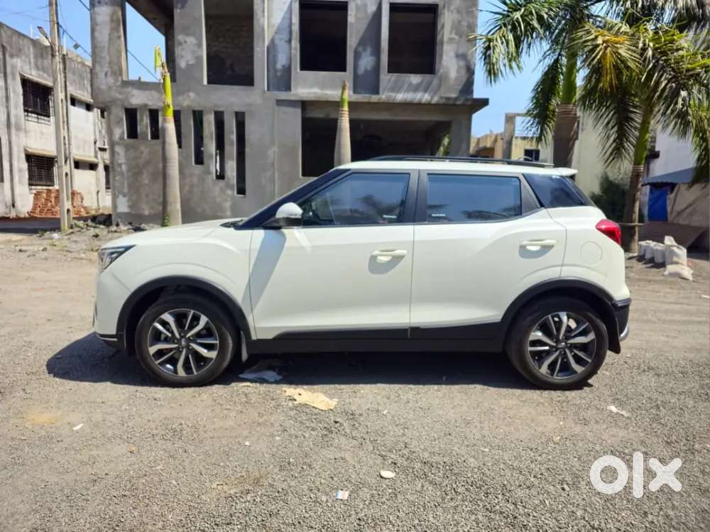 Mahindra Xuv 300 W8 (o) Petrol Manual In Prestine Condition