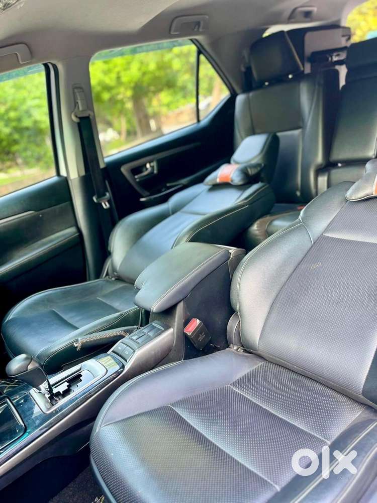 Toyota Fortuner 3.0 4x2 Automatic, 2024, Petrol