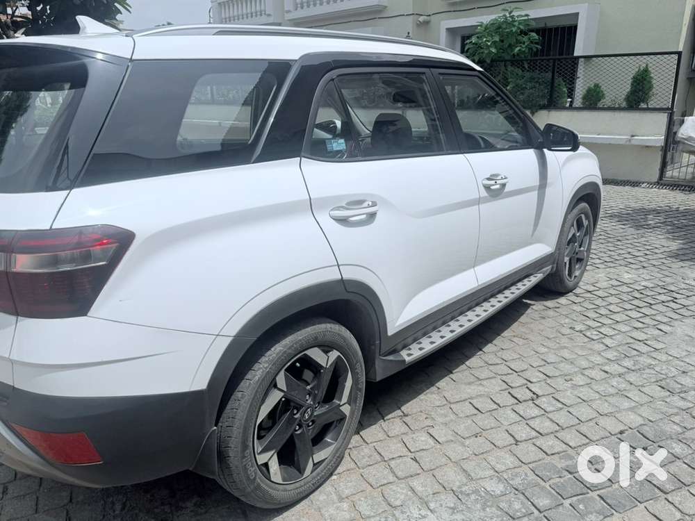 Hyundai Alcazar Petrol 2023