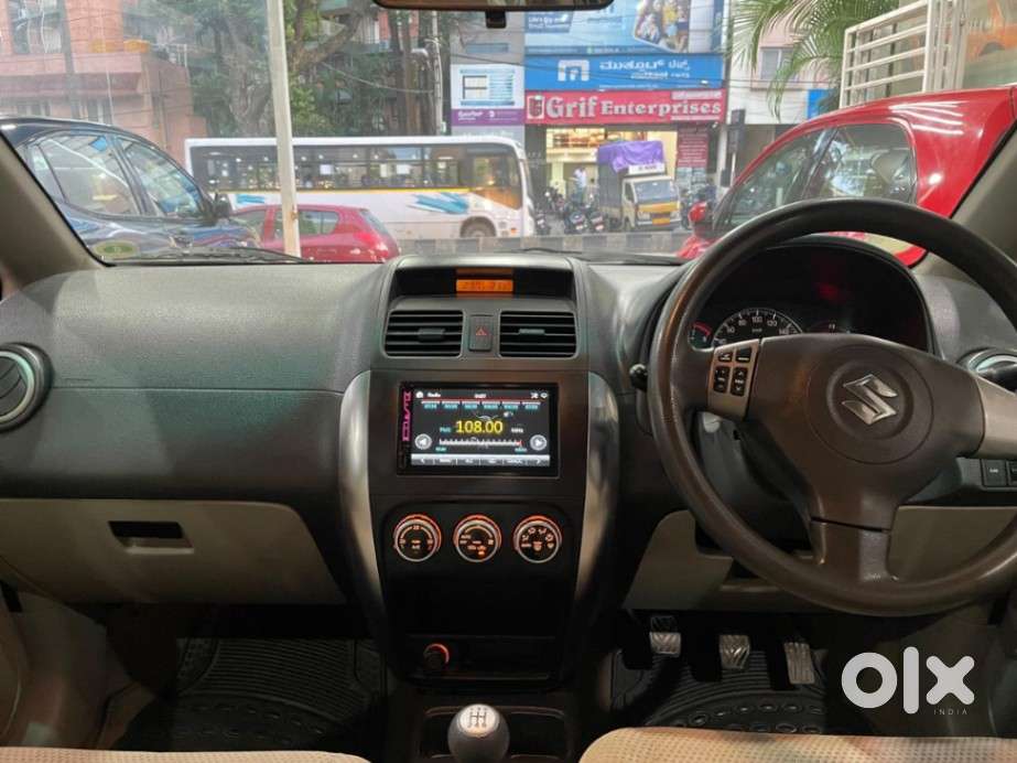 Maruti Suzuki Sx4 Zxi, 2007, Petrol