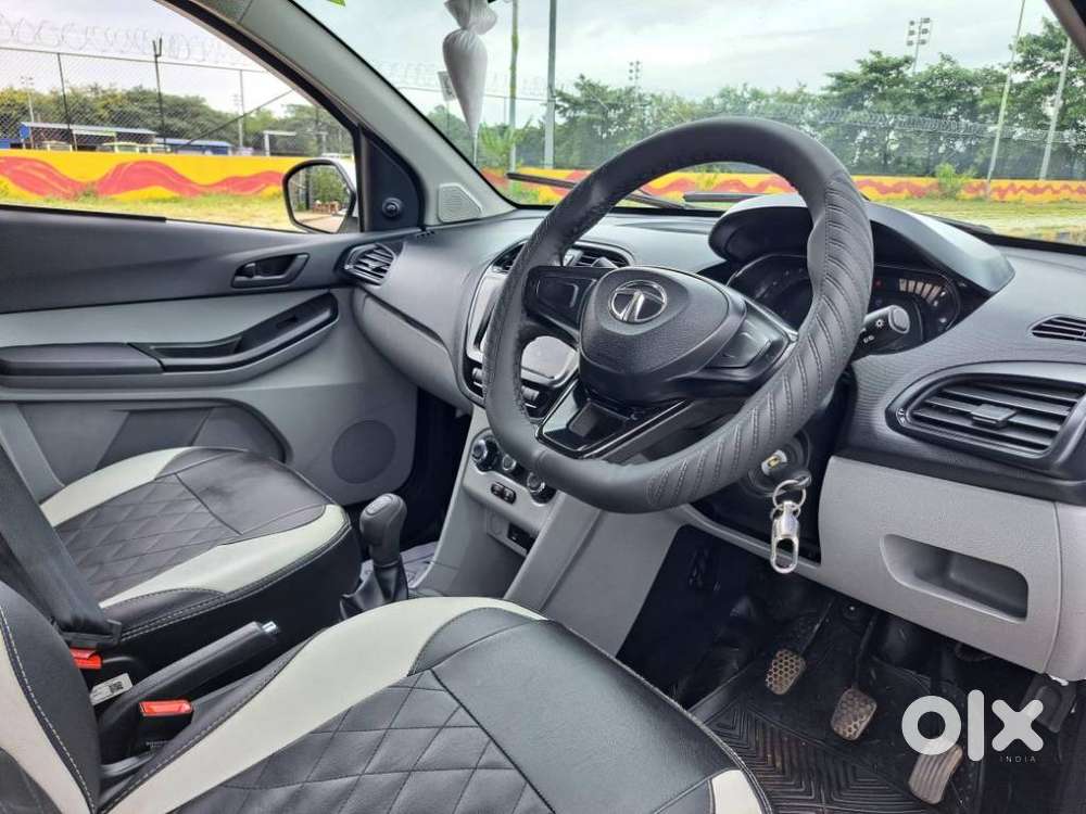 Tata Tiago 1.2 Revotron Xm Cng, 2023, Cng & Hybrids