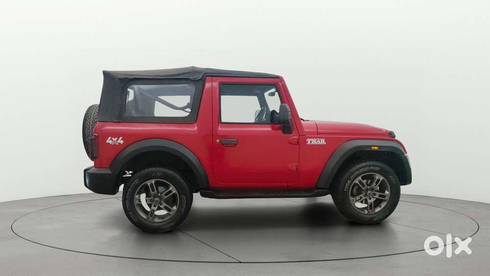 Mahindra Thar Lx 4-str Convertible At, 2022, Petrol