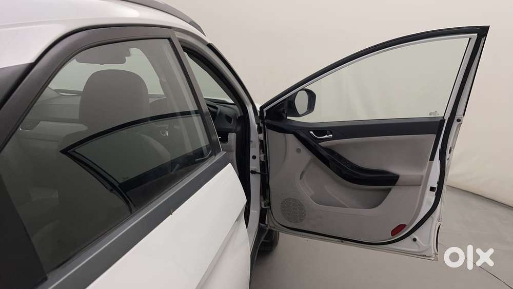 Tata Nexon Amt Xza Plus, 2021, Petrol