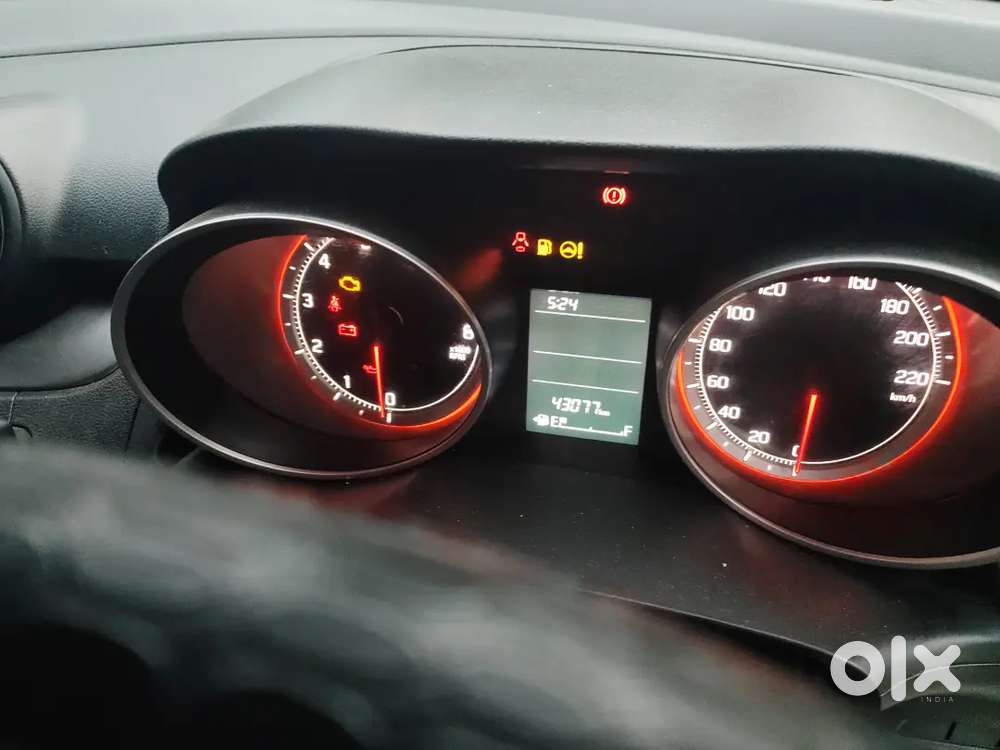 Maruti Suzuki New-gen Swift 2024 Petrol 47000 Km Driven
