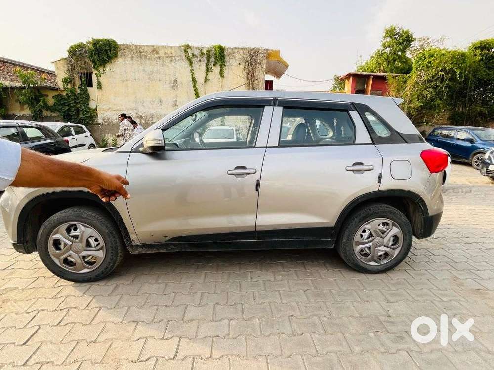 Maruti Suzuki Vitara Brezza 1.5 Lxi, 2021, Cng & Hybrids