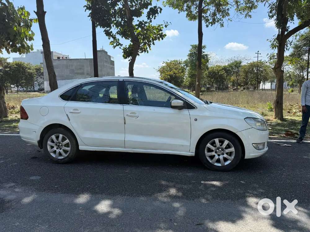 Skoda Rapid Tsi 2013 Diesel Mt