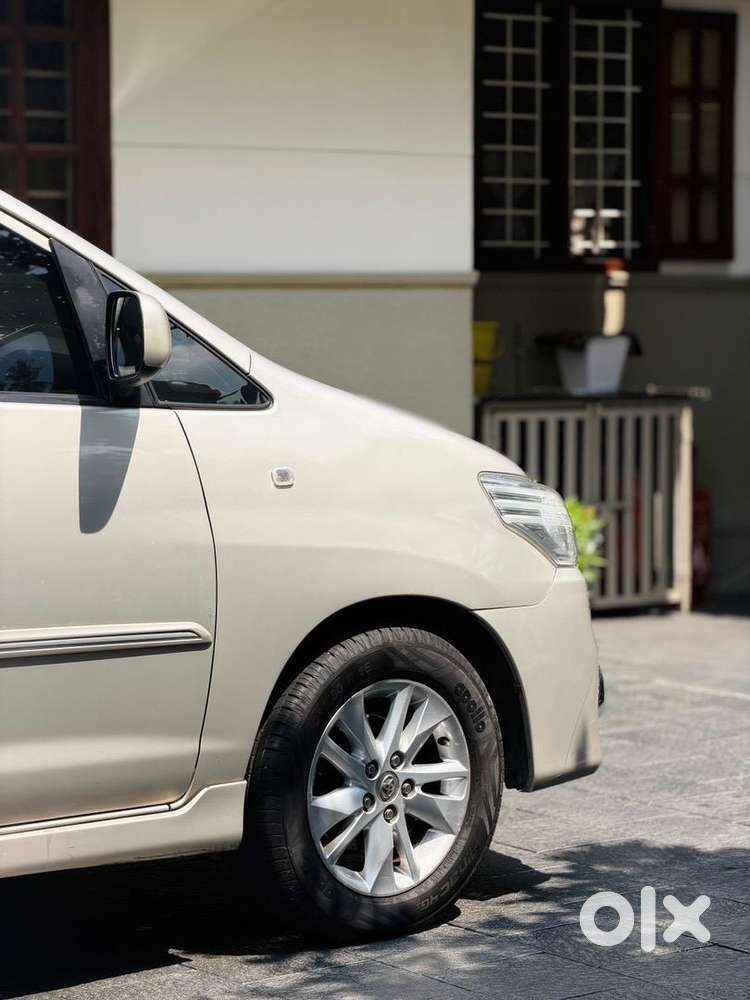 Toyota Innova 2013 Diesel Well Maintained