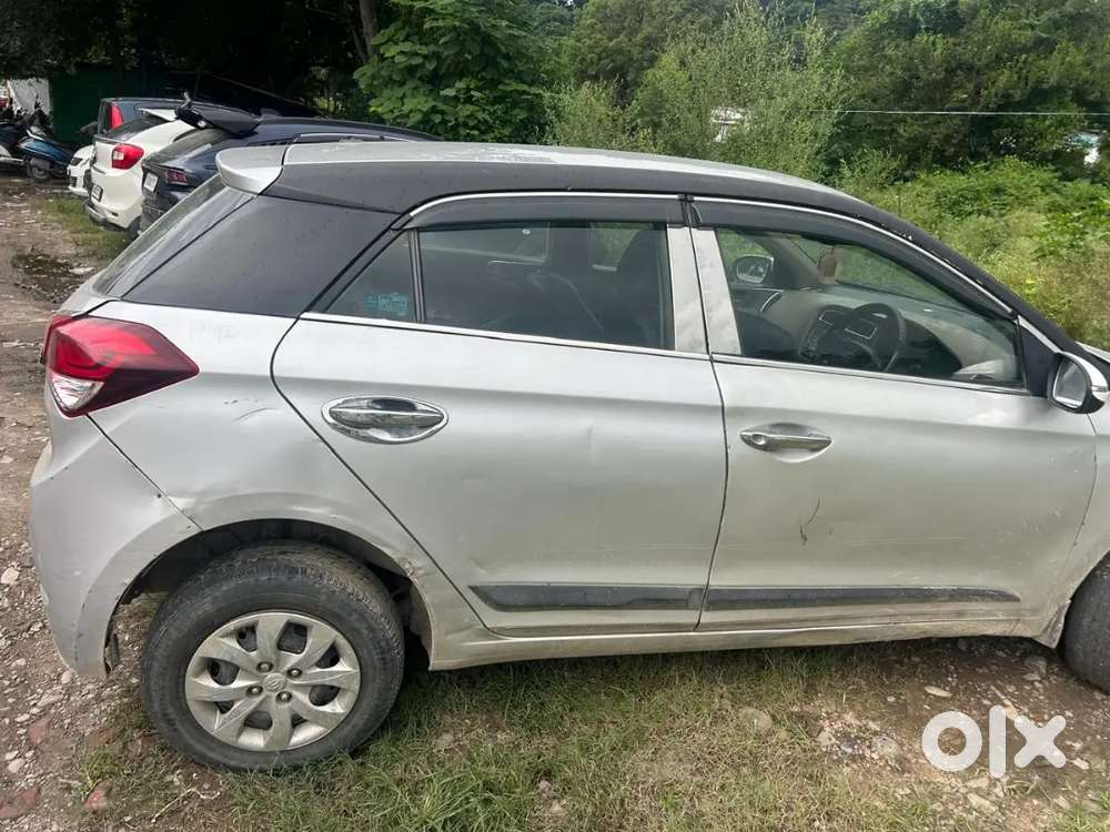 Hyundai I20 Spotz 2015