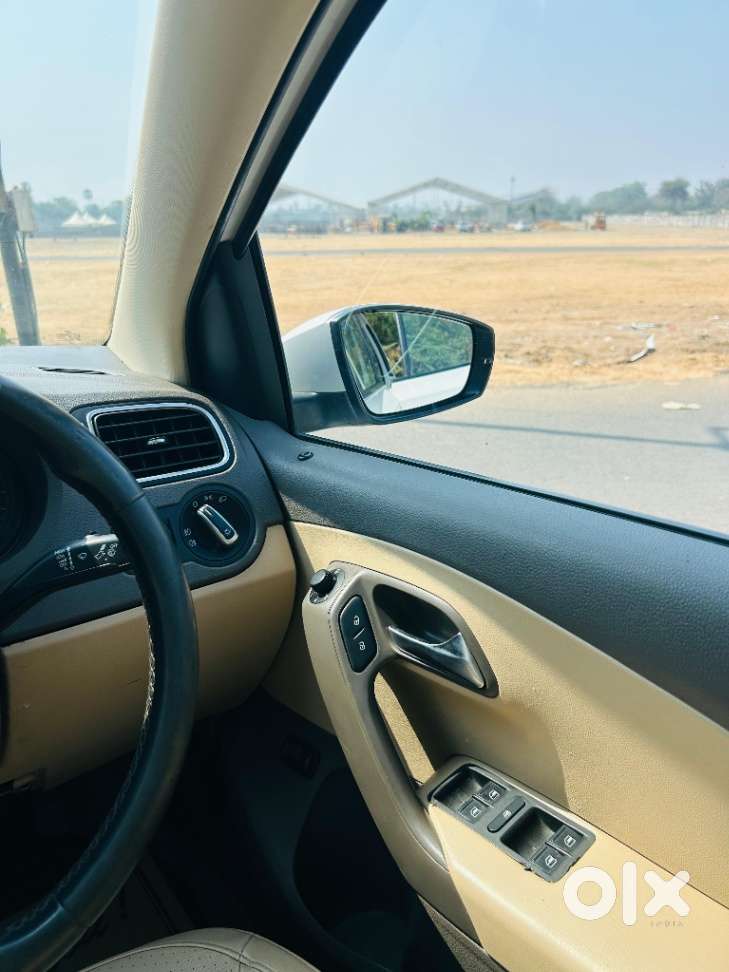Volkswagen Vento 1.2 Tsi Highline At, 2018, Petrol