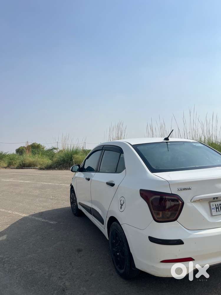 Hyundai Xcent 2016 Cng & Hybrids 90000 Km Driven