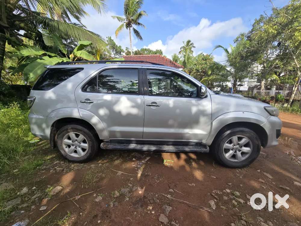 Toyota Fortuner Diesel 2010