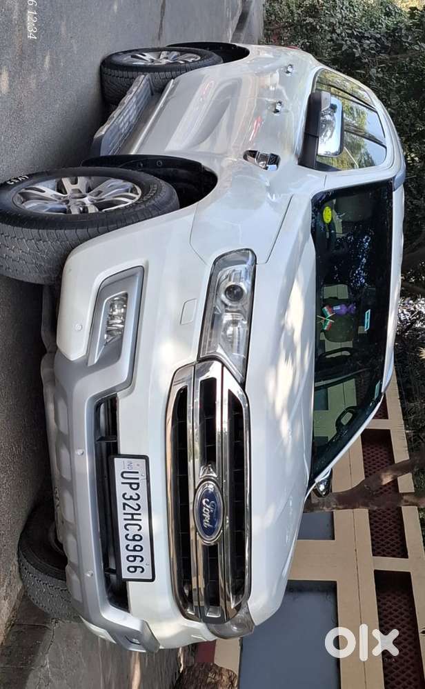 Ford Endeavour 2.2 Titanium At 4x2, 2016, Diesel